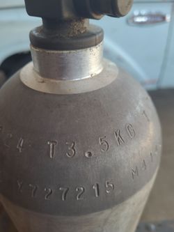 Co2 tank