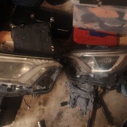 2020 RAV4 Headlights 