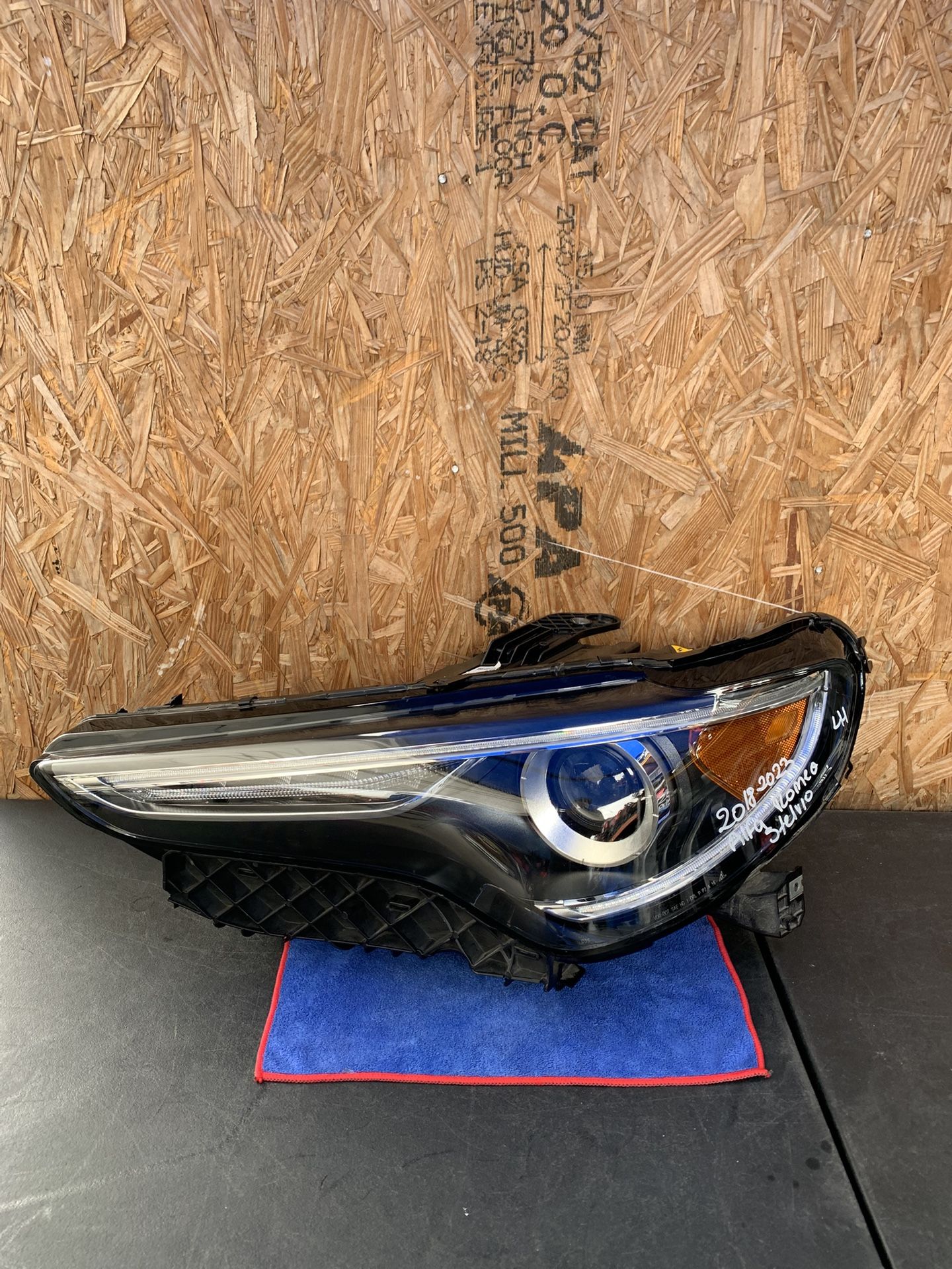 2018 2019 2020 2021 2022 ALFA ROMEO STELVIO LEFT SIDE HEADLIGHT OEM USED 