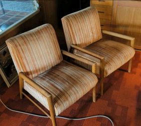 Mid Century Leslie Diamond Lounge Chairs