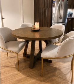 Modern Round Wooden Dinning table + 4 Chairs