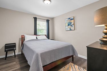 Full bedroom set for sale
