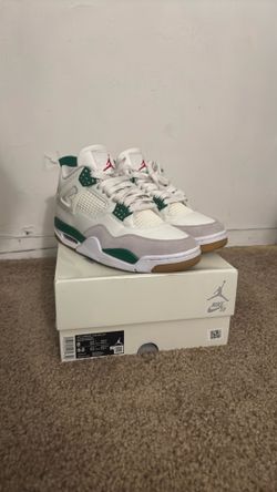Jordan 4 Sb pine green