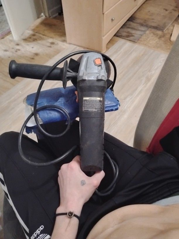 4 1/2" Angle Grinder
