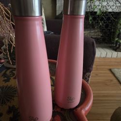 Therma S'well 15 oz. Food Grade Stainless Steel Water Bottle. Brand New. MSRP $35.00.