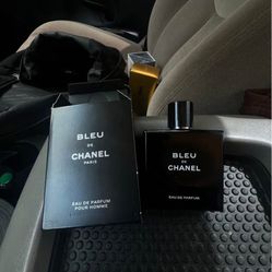 Men And Women Fragrances 