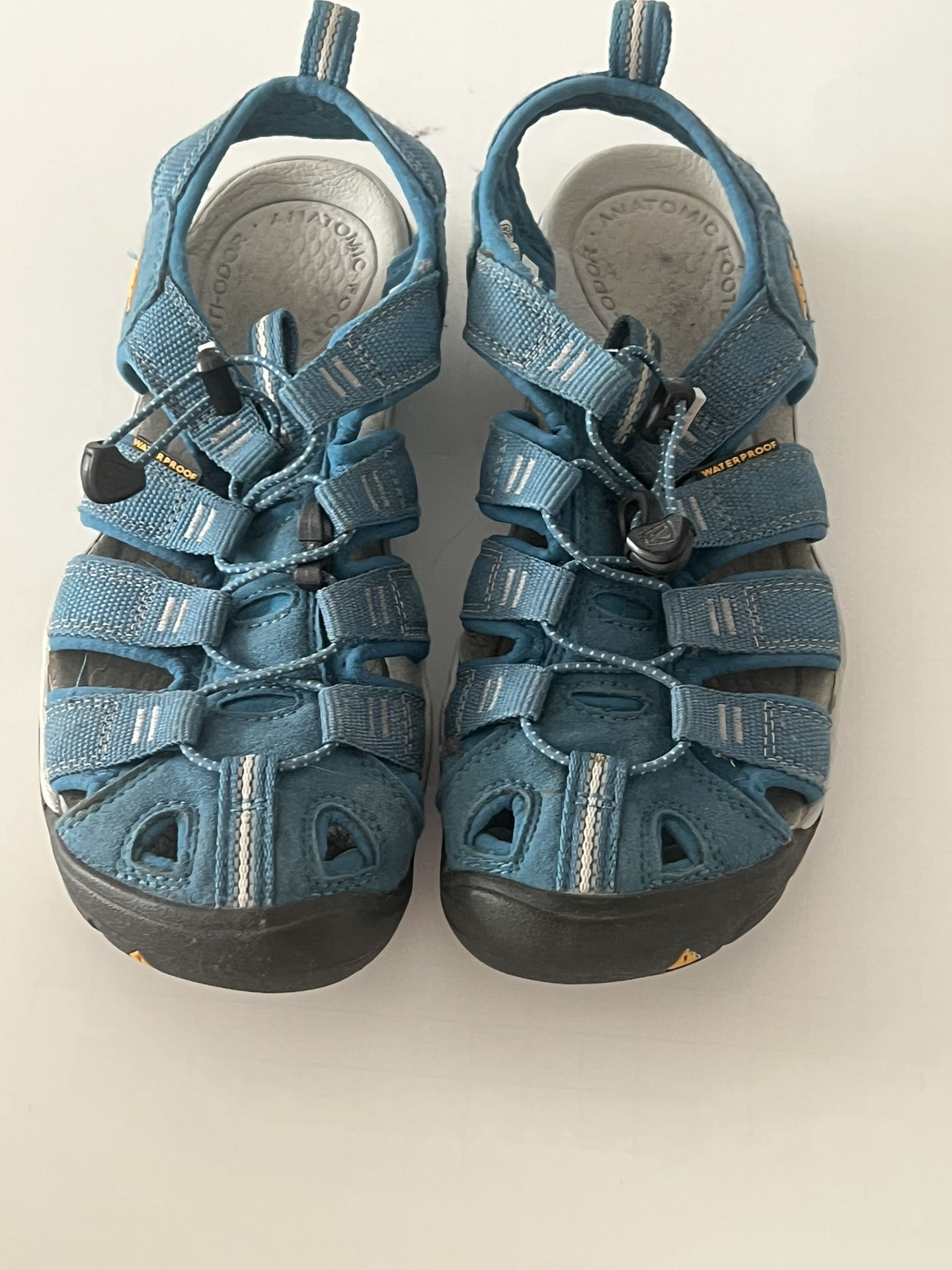 Keens Size 6.5