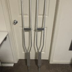Adult Adjustable Underarm Crutches