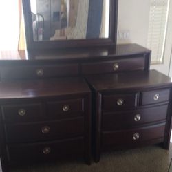 Ashley Dressers And Nightstands 