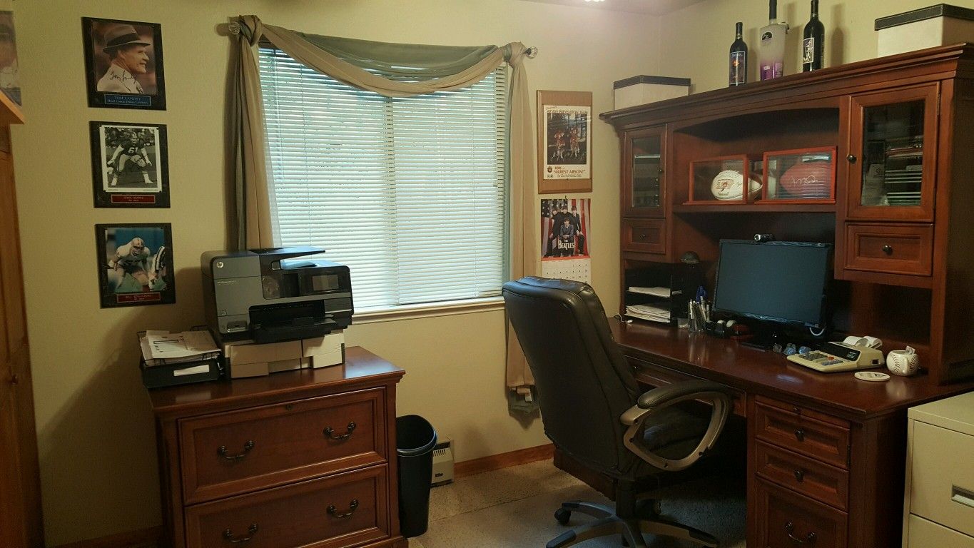 Martin Quality Office Furniture IT'S FREE!!