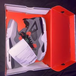 Jordan 4 Retro Infrared Size 7 1/2 Used With Box And Receipt Looking At Offers Too