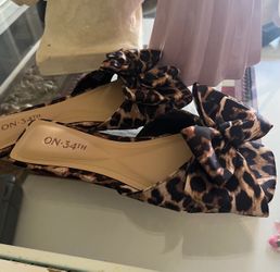 Ladies flats