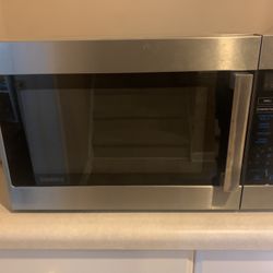Half Time Microwave And Convention Oven