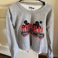 Disney Mickey And Minnie Sweater 
