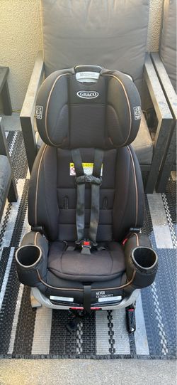 Graco 4Ever Extend2Fit Convertible Car Seat