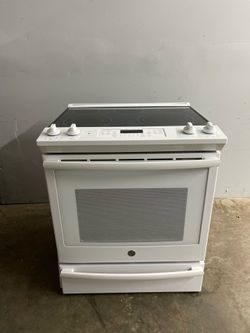GE White Slide In Stove ‼️60 Day Warranty‼️