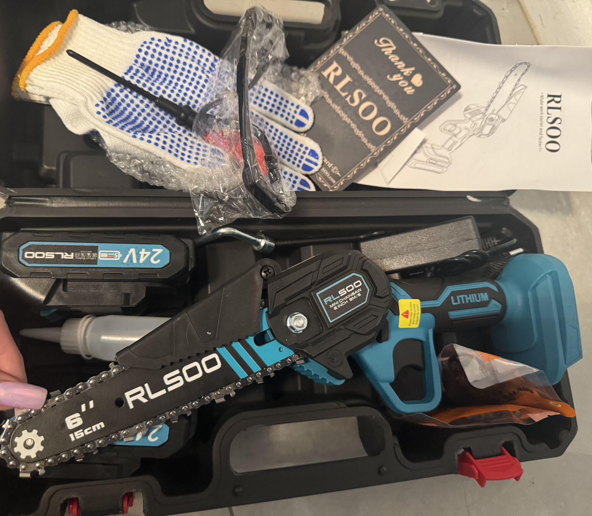 Mini Cordless Electric Chainsaw Brand New In Box + 2 Batteries, Carrying Case, Everything Needec