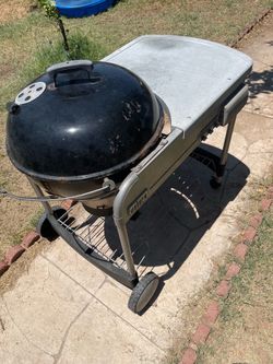 Weber 22” Performer Grill