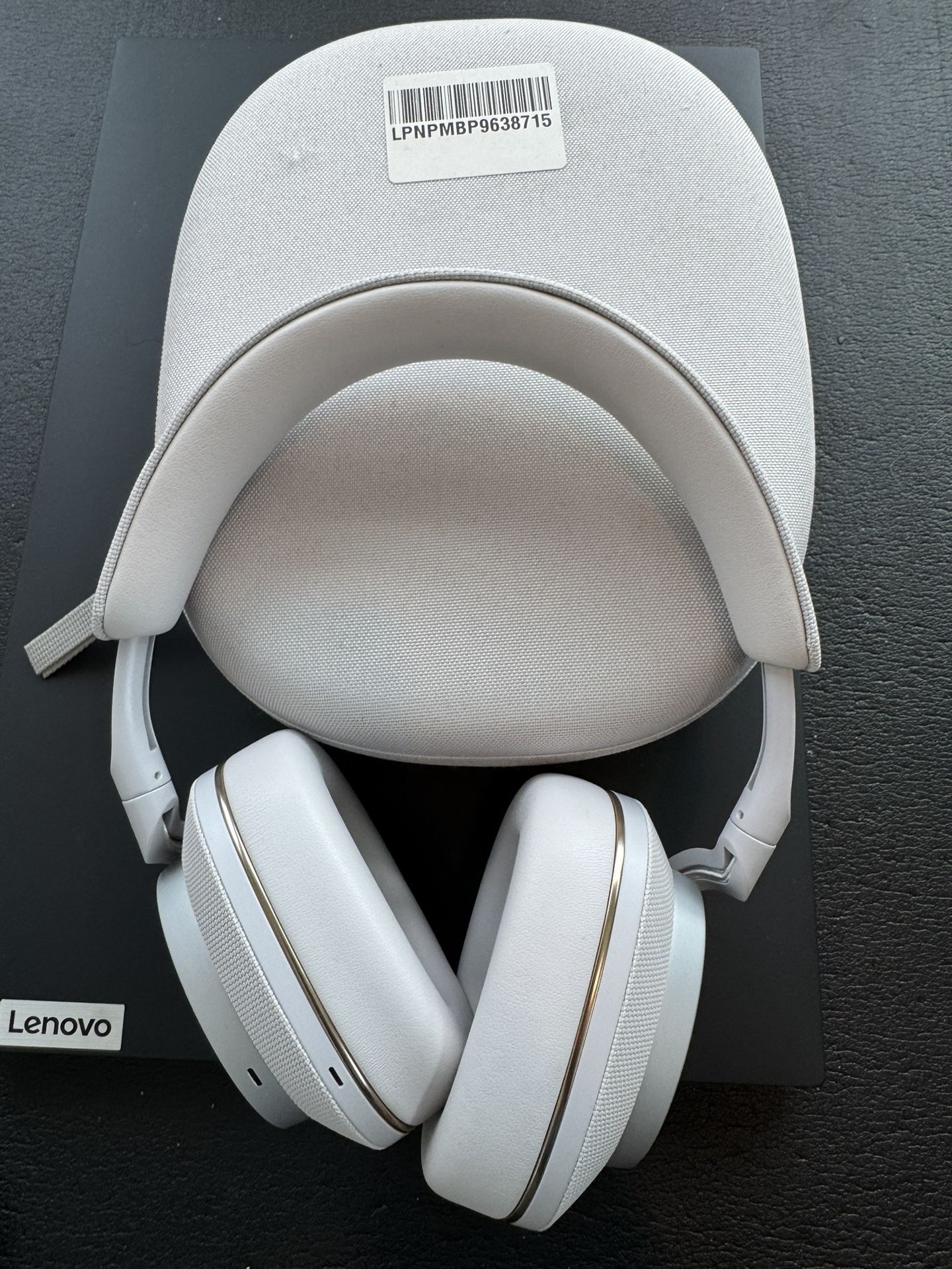 Bower And Wilkins PX7 S2E