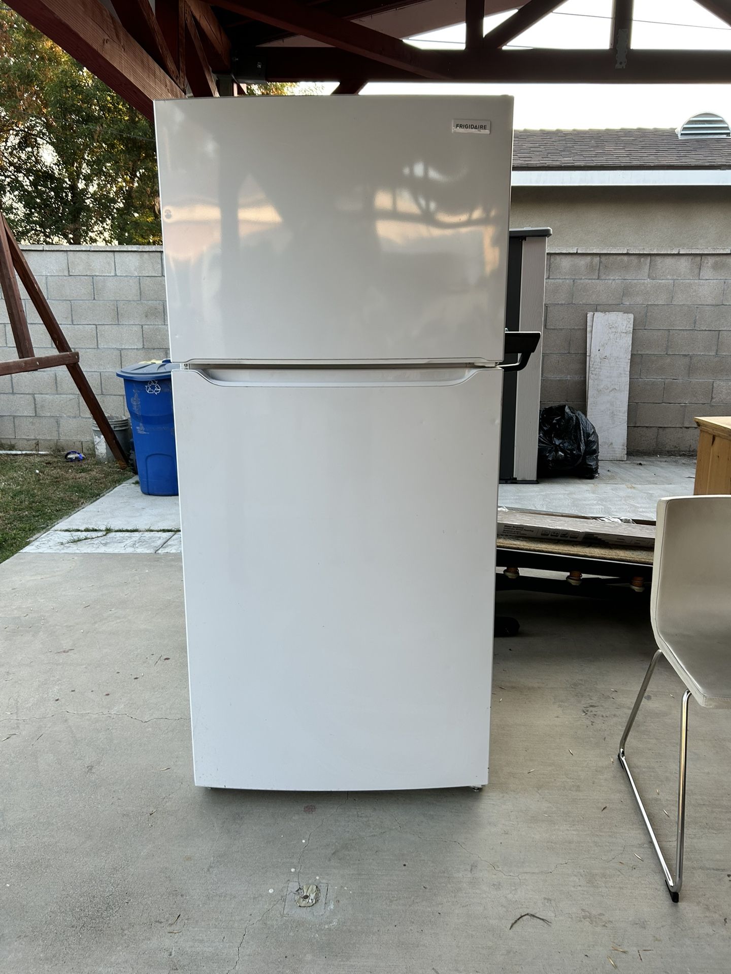Frigidaire Refrigerator