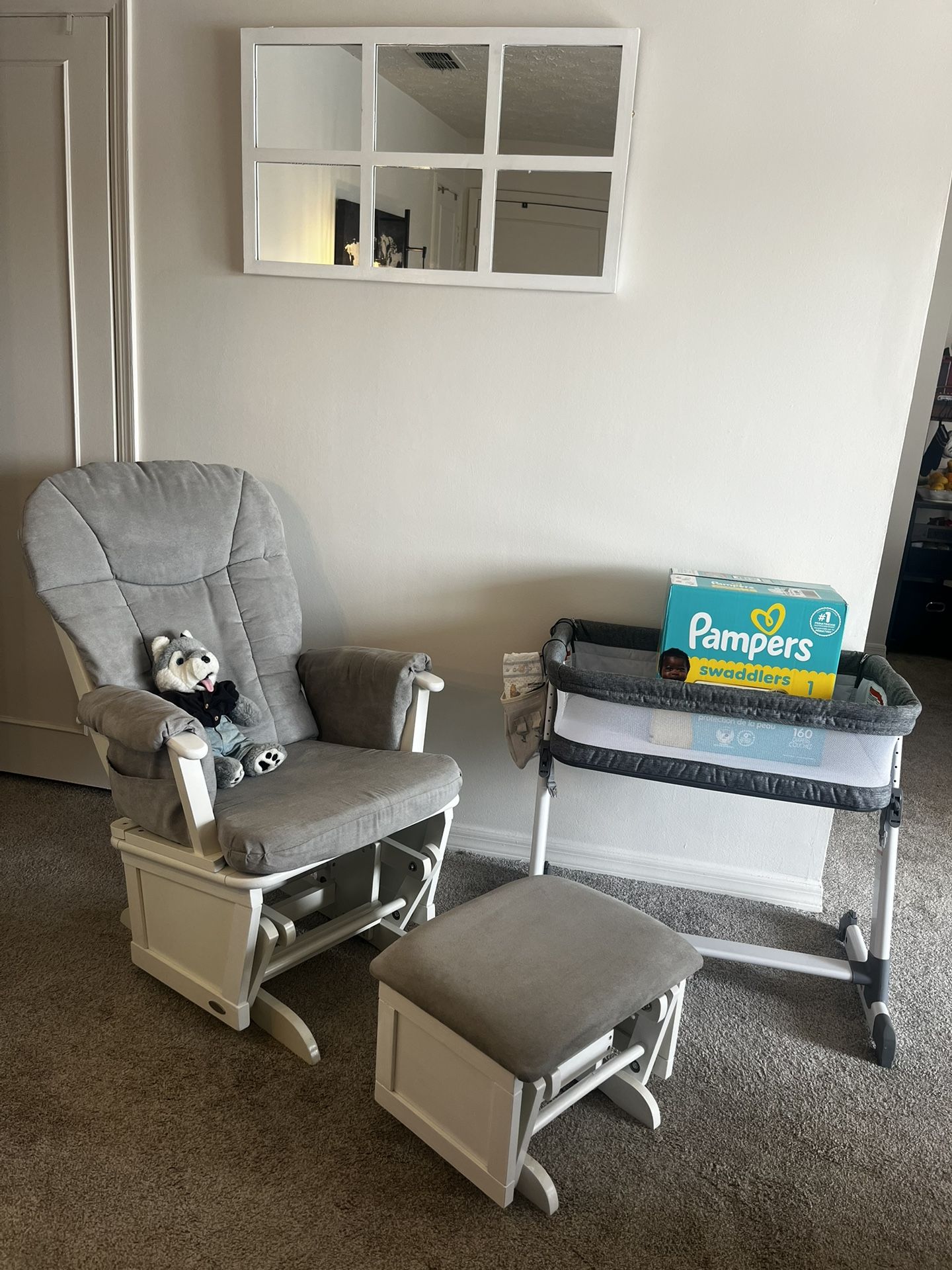 Rocking chair and Bassinet New Baby Bundle!!! 