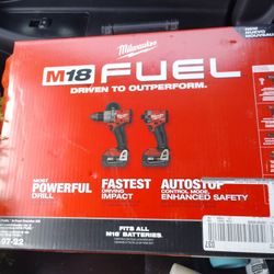 M18 FUEL Milwaukee combo retails $400