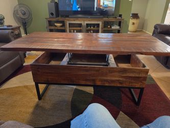Distressed farmhouse  Lift-Top Wood Coffee Table