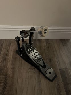 Pearl Single Bass Drum Pedal 