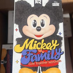 Mickey Family - 100% Authentic Plush Pendant Bag Charm Labubu Pop Mary