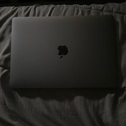 MacBook Pro M1 8-Core CPU and 8-Core GPU 13" (Late 2020) 256GB SSD