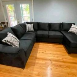 Sectional Vacuum Couch 