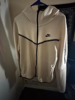 Nike tech