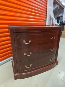 Wood 3-Drawer  Front Dresser color Cherry. L 37 H32 D21