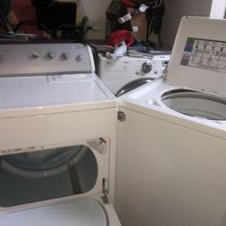 Whirlpool Washer & Dryer Set – Works Great – Delivery Available