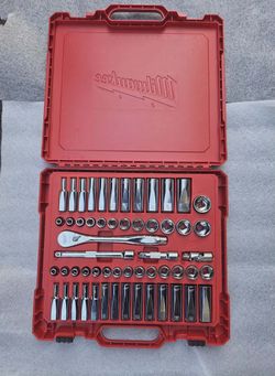 MILWAKEE 56pc 3/8" in drive sea metric  ratchet socket tool set new