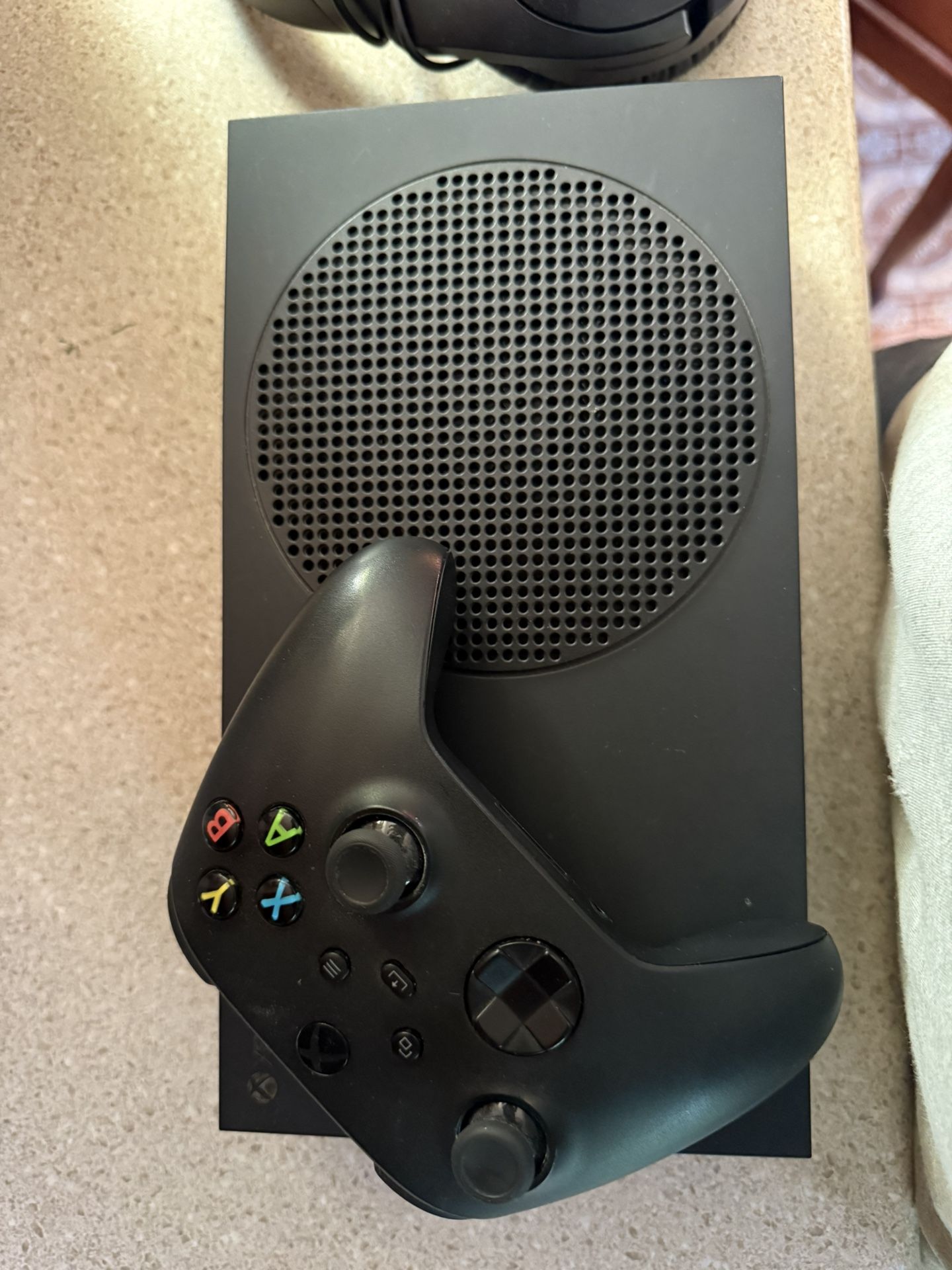 Xbox Series s 1TB/Headset