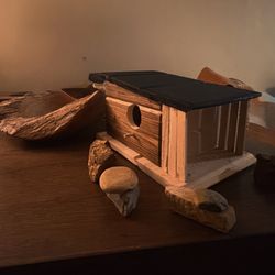 Birdhouse 