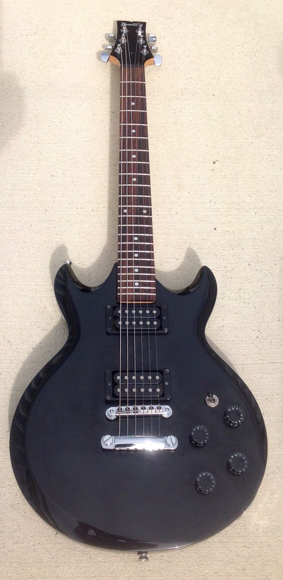 Ibanez Gio Gax 70 Electric Guitar