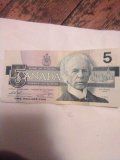 5canada dolla