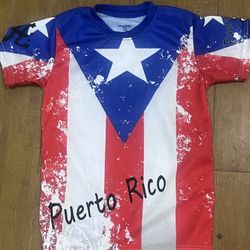 VGUC Child’s Puerto Rico Jersey style Tshirt Fits 8- 8/10
