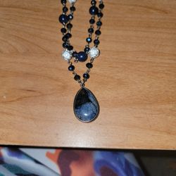 20 Inch Beautiful Blue Beaded Necklace 