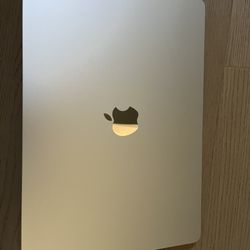 2025 MacBook Air 15”