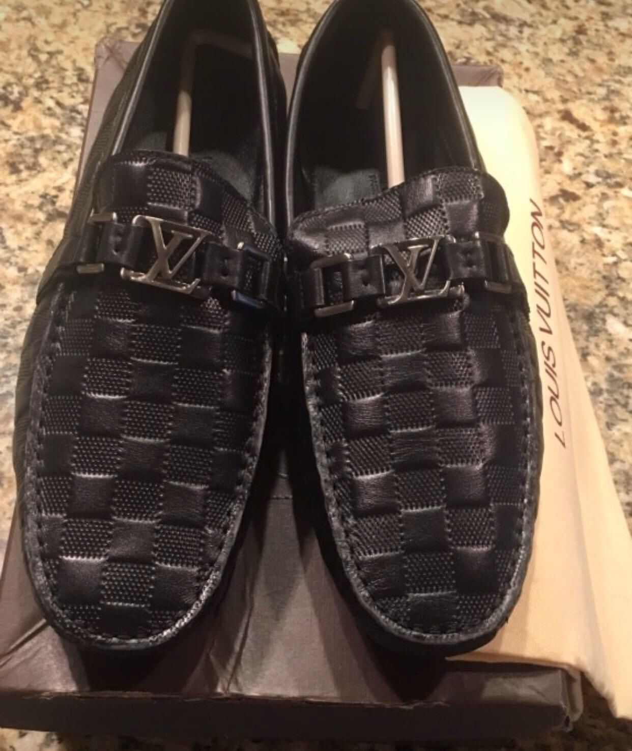 Lv loafers size 8-9 brand new good for prom $240