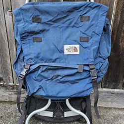 Vintage The North Face External Frame Backpack - Medium