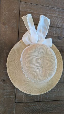 Brand new Sand n Sun hat spf 50 paid$79