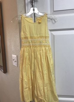 Yellow tie back girls dress size 6