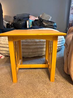 Pair of Wooden End Tables