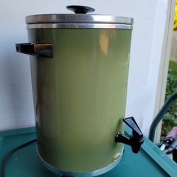 West Bend Coffee Maker 30 Cup