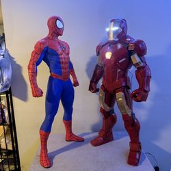     Epic Hero Duo XL – 1M Custom Display Statue
