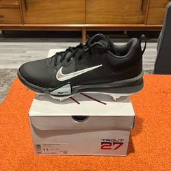 Force Zoom Trout 9 Pro, Men’s Size 11